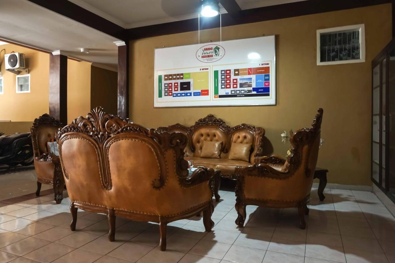 Omah Kalimosodo Mitra Reddoorz Near Stasiun Malang Kota Baru Hotel Kültér fotó