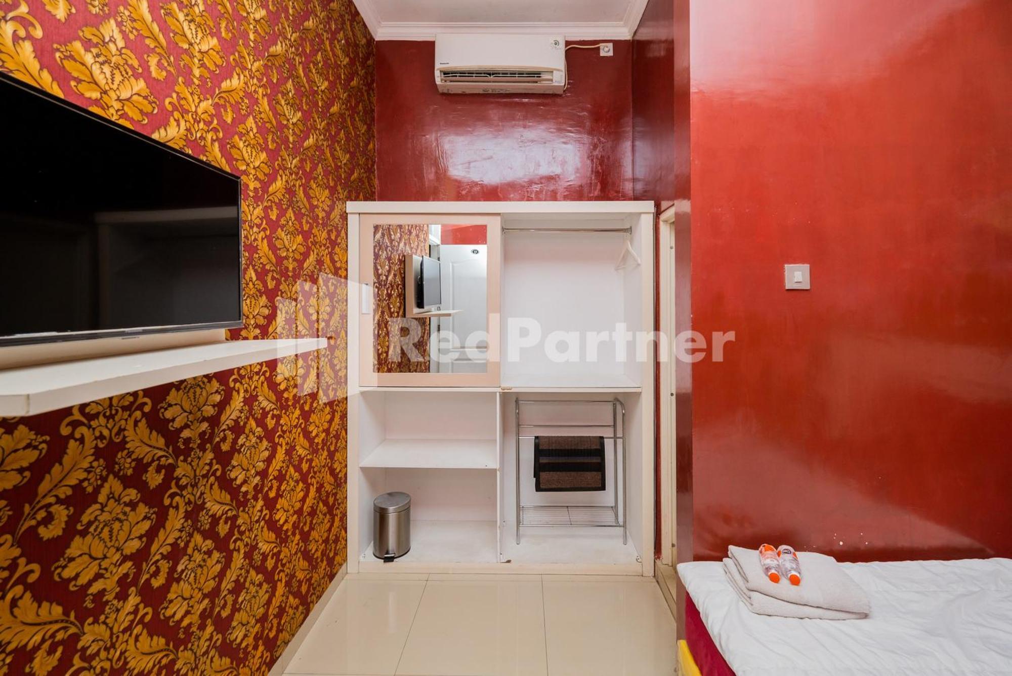 Omah Kalimosodo Mitra Reddoorz Near Stasiun Malang Kota Baru Hotel Kültér fotó